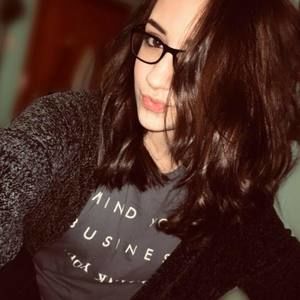 Meet your Posher, Zoe